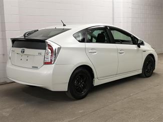 2013 Toyota Prius - Thumbnail