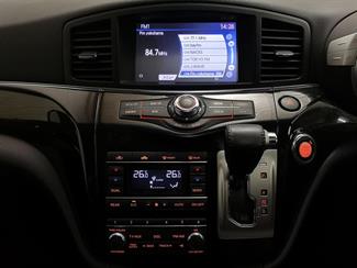 2012 Nissan Elgrand - Thumbnail