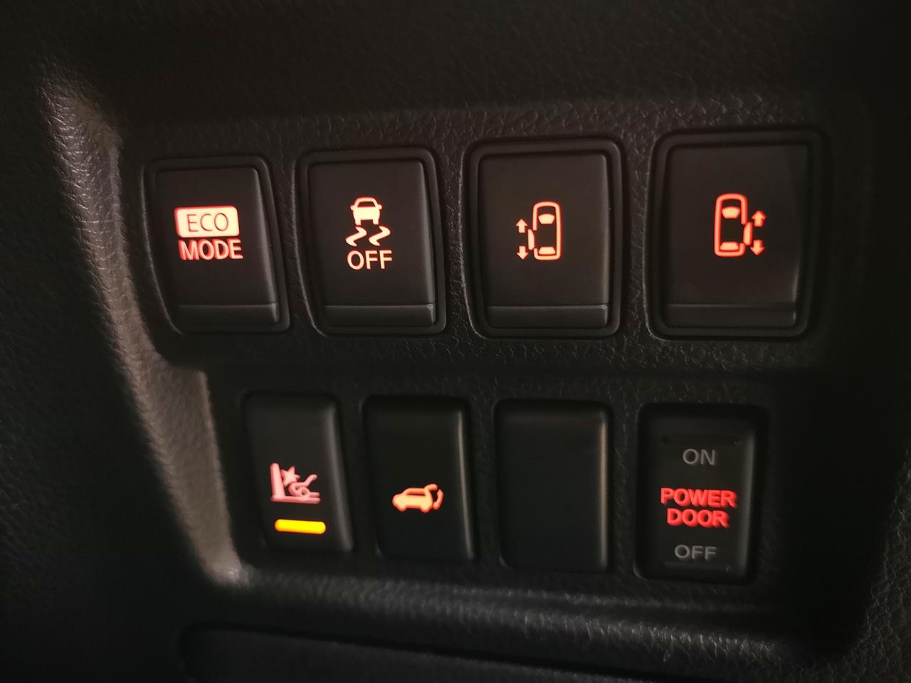 2012 Nissan Elgrand