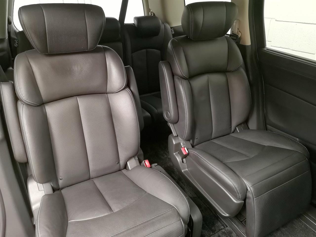 2012 Nissan Elgrand