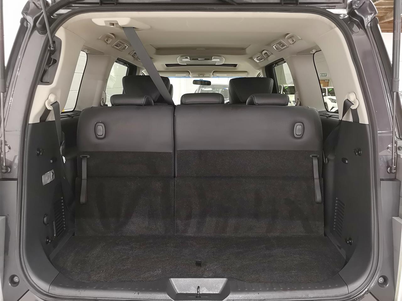 2012 Nissan Elgrand