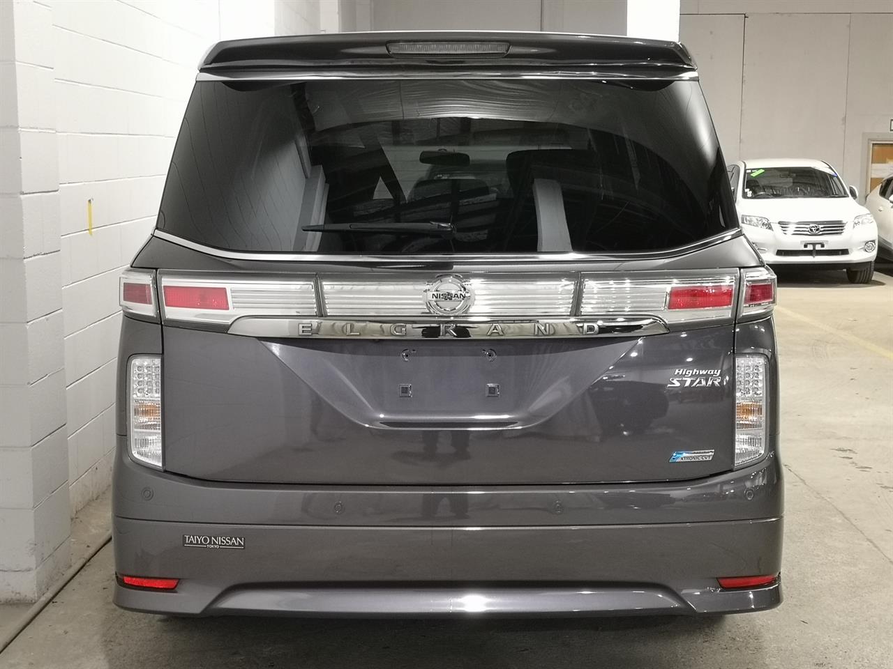 2012 Nissan Elgrand