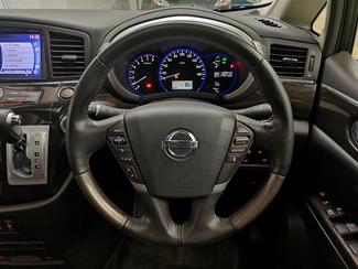 2012 Nissan Elgrand - Thumbnail