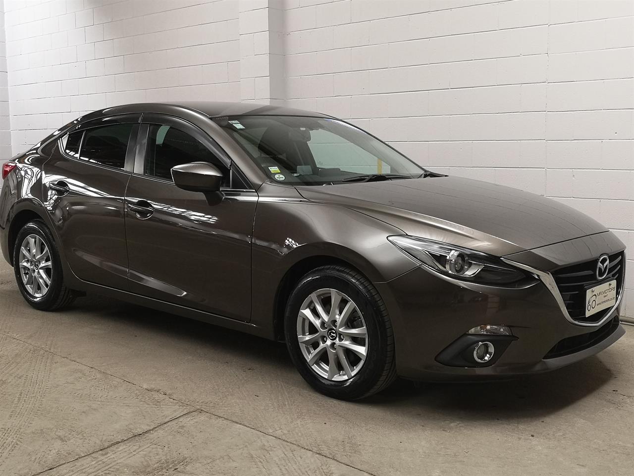 2014 Mazda Axela
