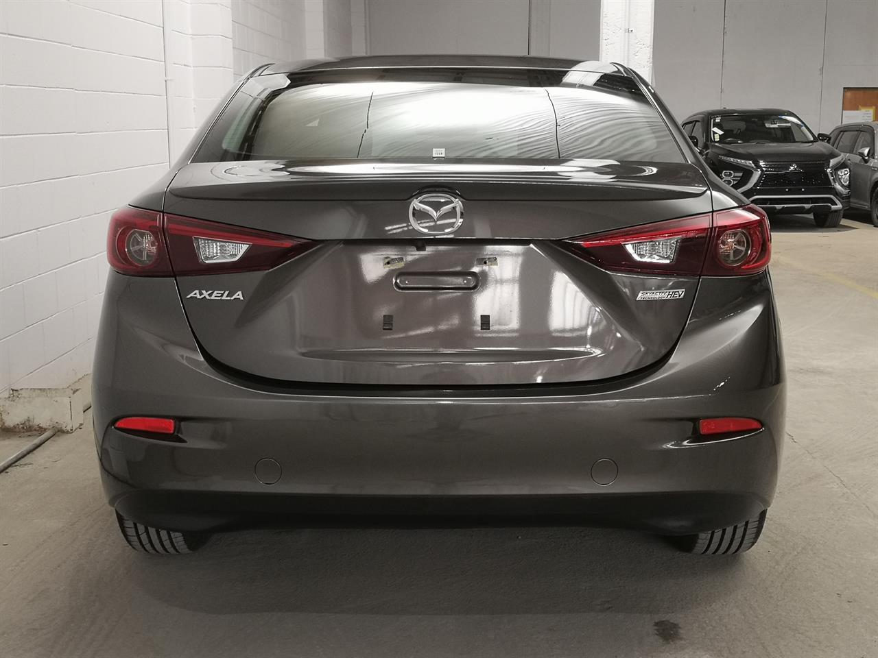 2014 Mazda Axela