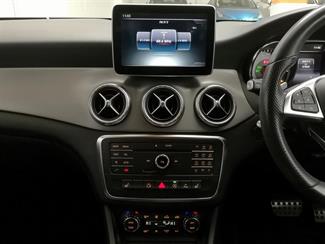 2015 Mercedes-Benz CLA 180 - Thumbnail