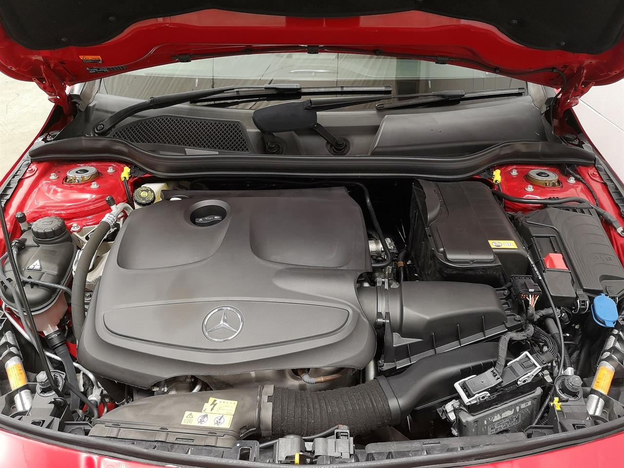 2015 Mercedes-Benz CLA 180