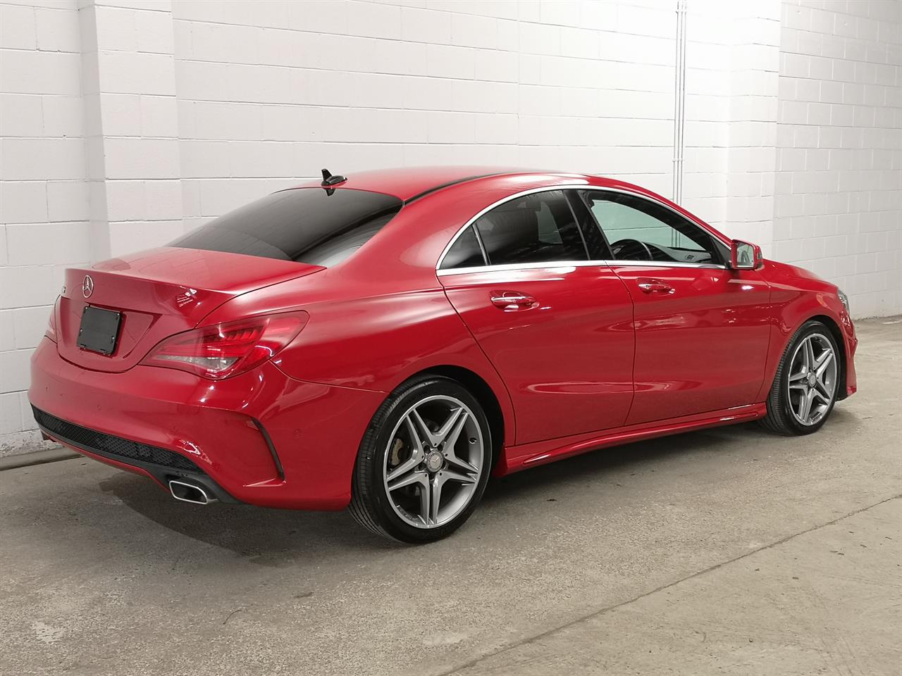 2015 Mercedes-Benz CLA 180