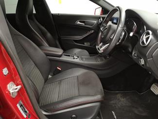 2015 Mercedes-Benz CLA 180 - Thumbnail