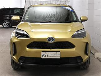 2020 Toyota Yaris - Thumbnail