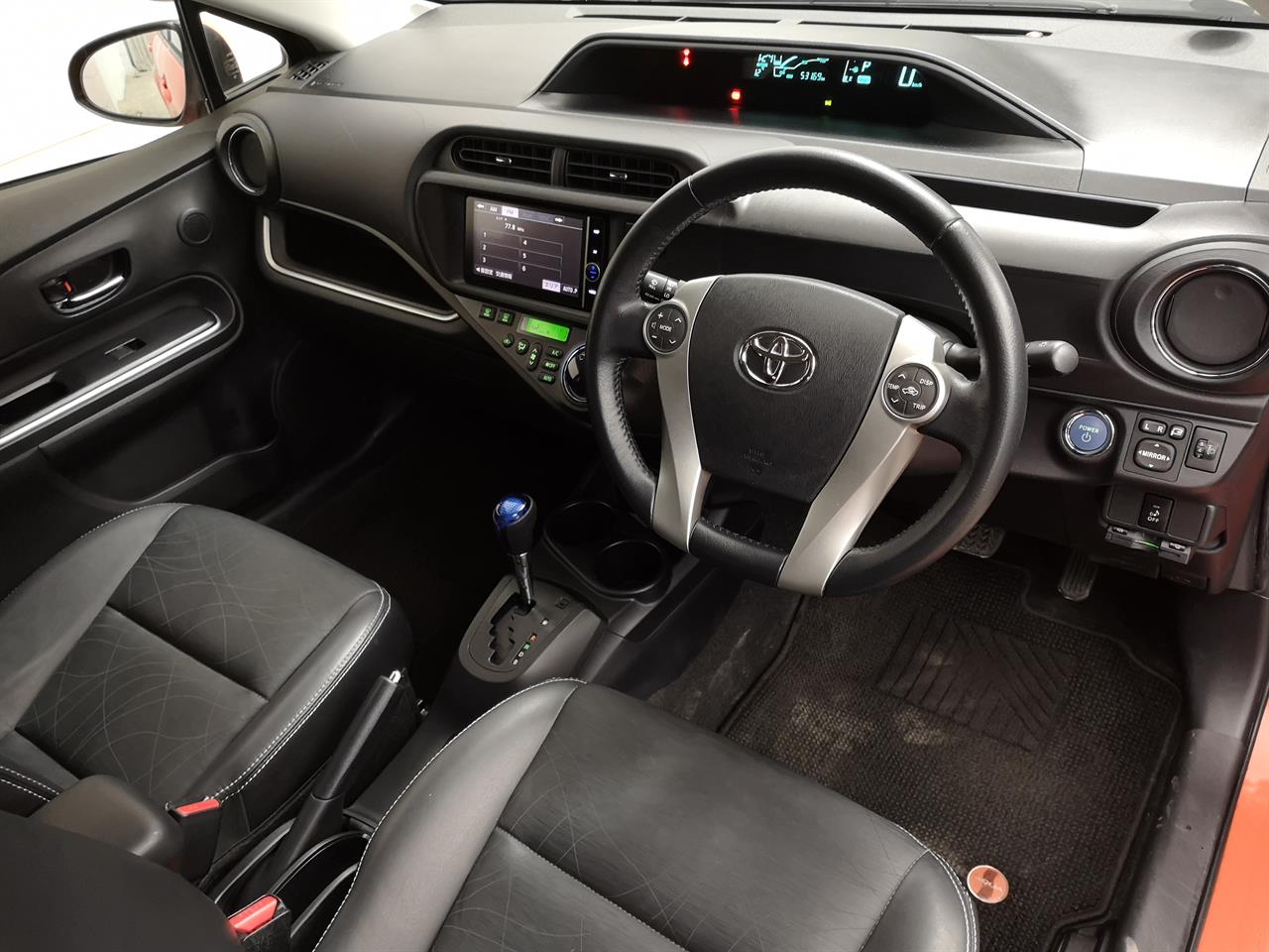 2013 Toyota Aqua