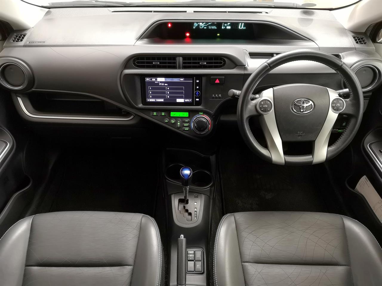 2013 Toyota Aqua