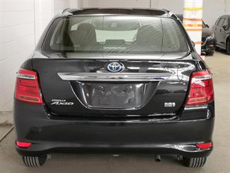 2015 Toyota Corolla - Thumbnail