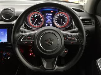 2021 Suzuki Swift - Thumbnail