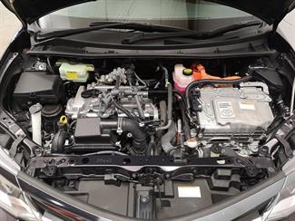 2016 Toyota Corolla - Thumbnail