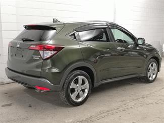 2014 Honda Vezel - Thumbnail