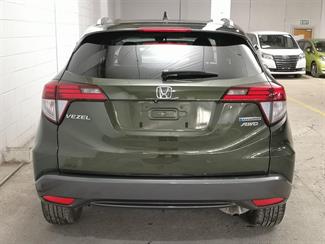 2014 Honda Vezel - Thumbnail