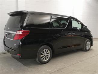 2012 Toyota Alphard - Thumbnail