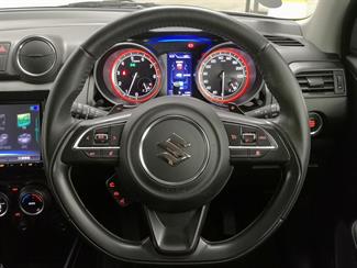 2019 Suzuki Swift - Thumbnail