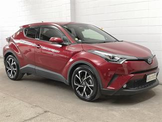 2016 Toyota C-HR - Thumbnail
