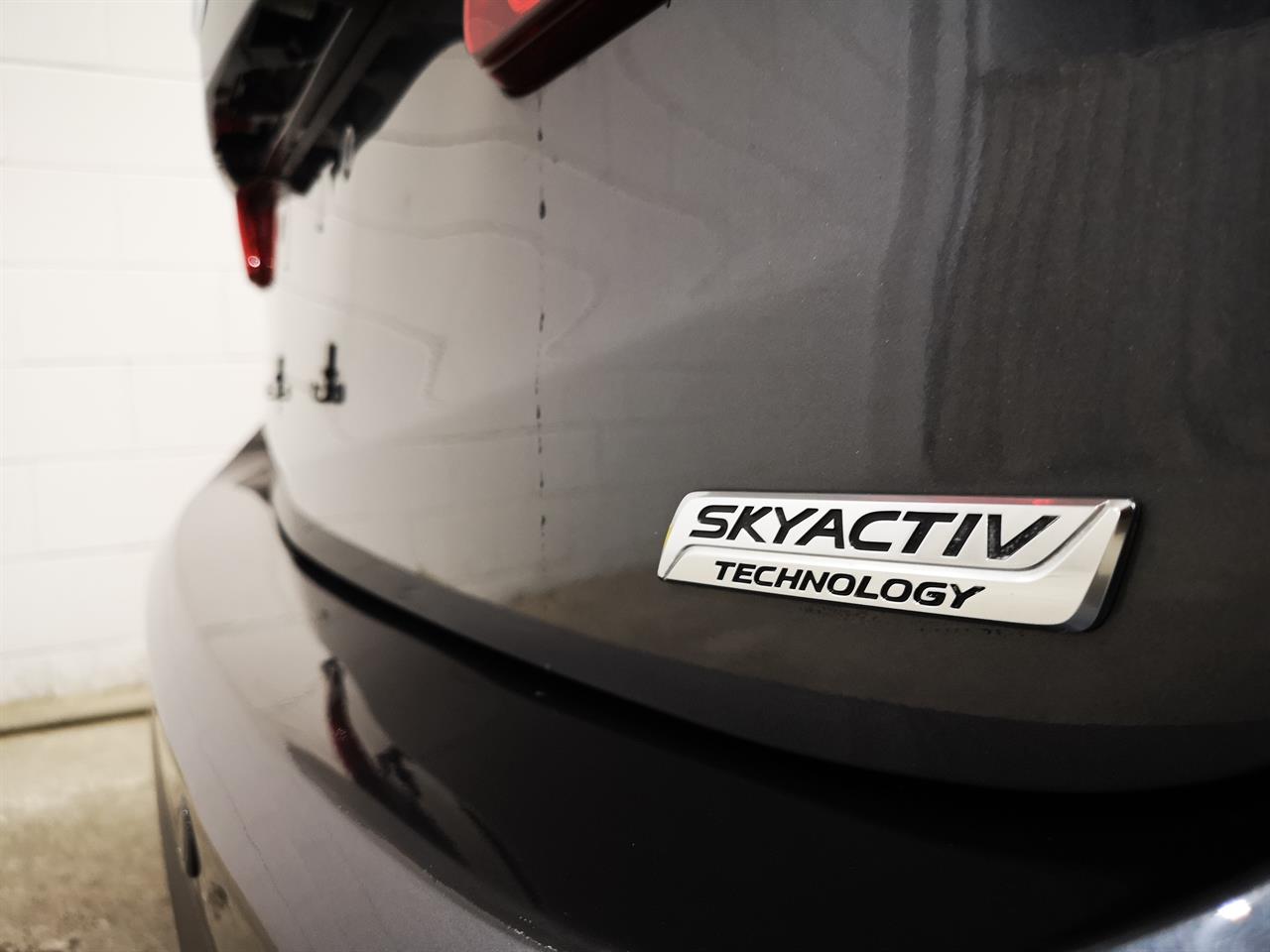 2013 Mazda Premacy