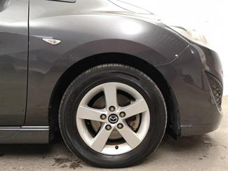 2013 Mazda Premacy - Thumbnail