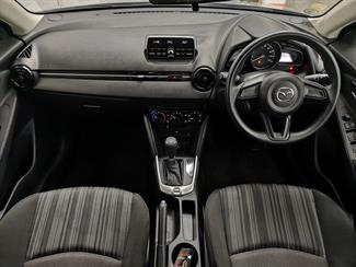 2017 Mazda Demio - Thumbnail