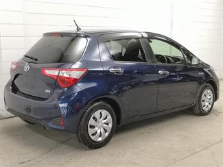 2019 Toyota Vitz - Thumbnail