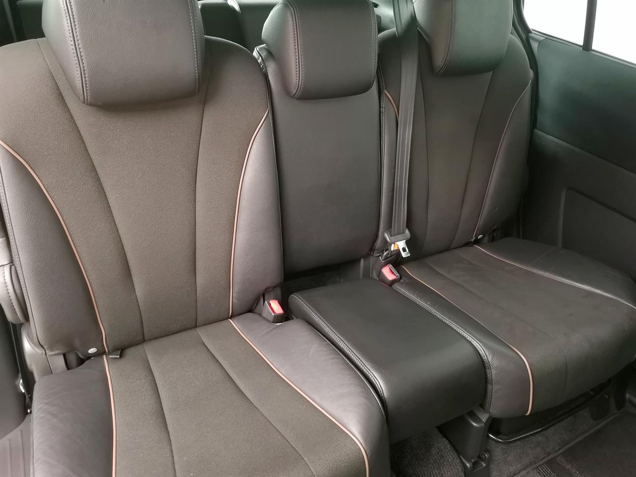 2013 Mazda Premacy