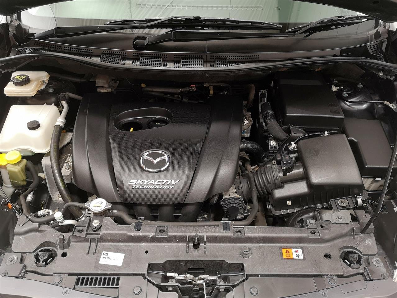 2013 Mazda Premacy