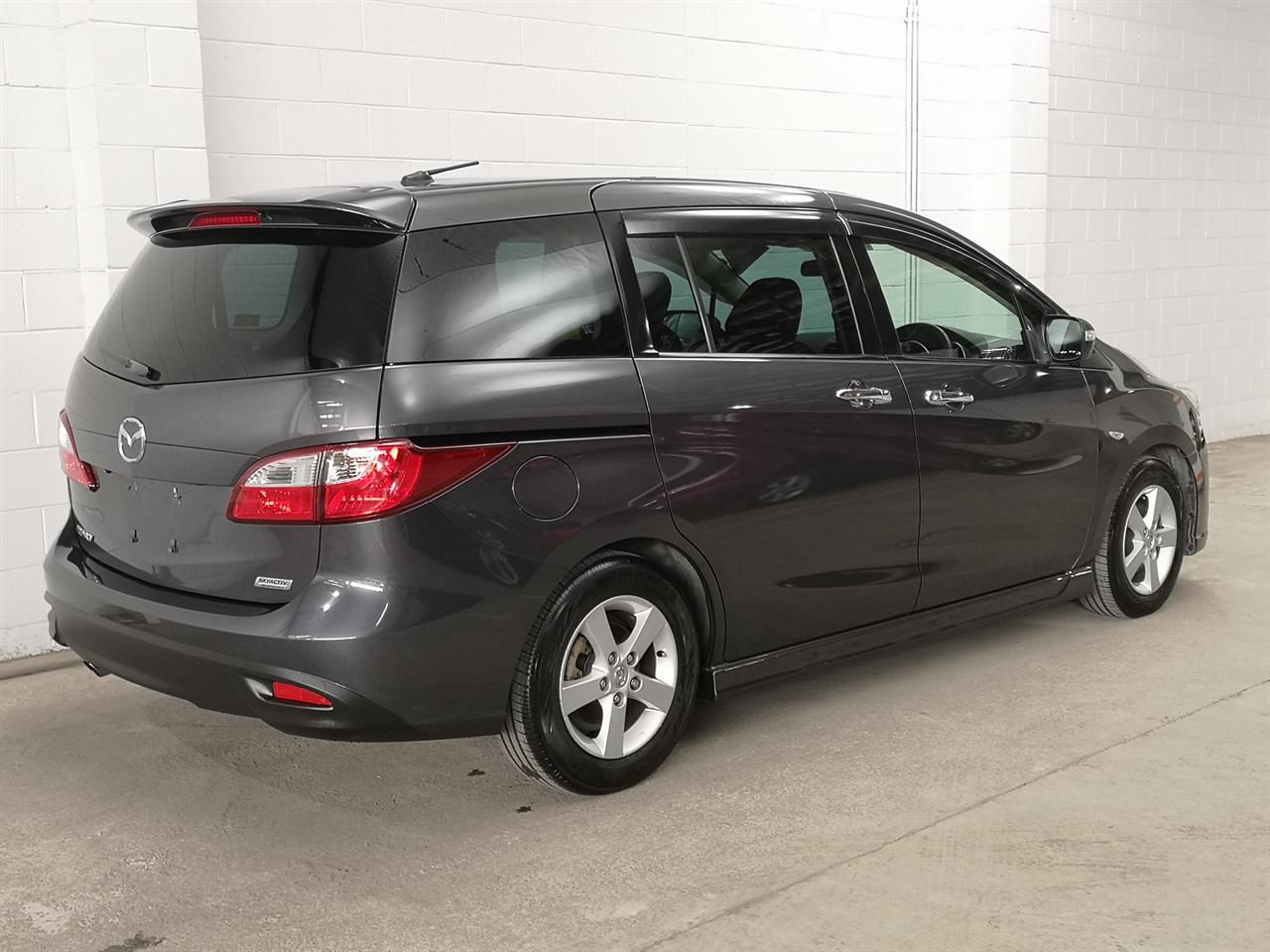2013 Mazda Premacy