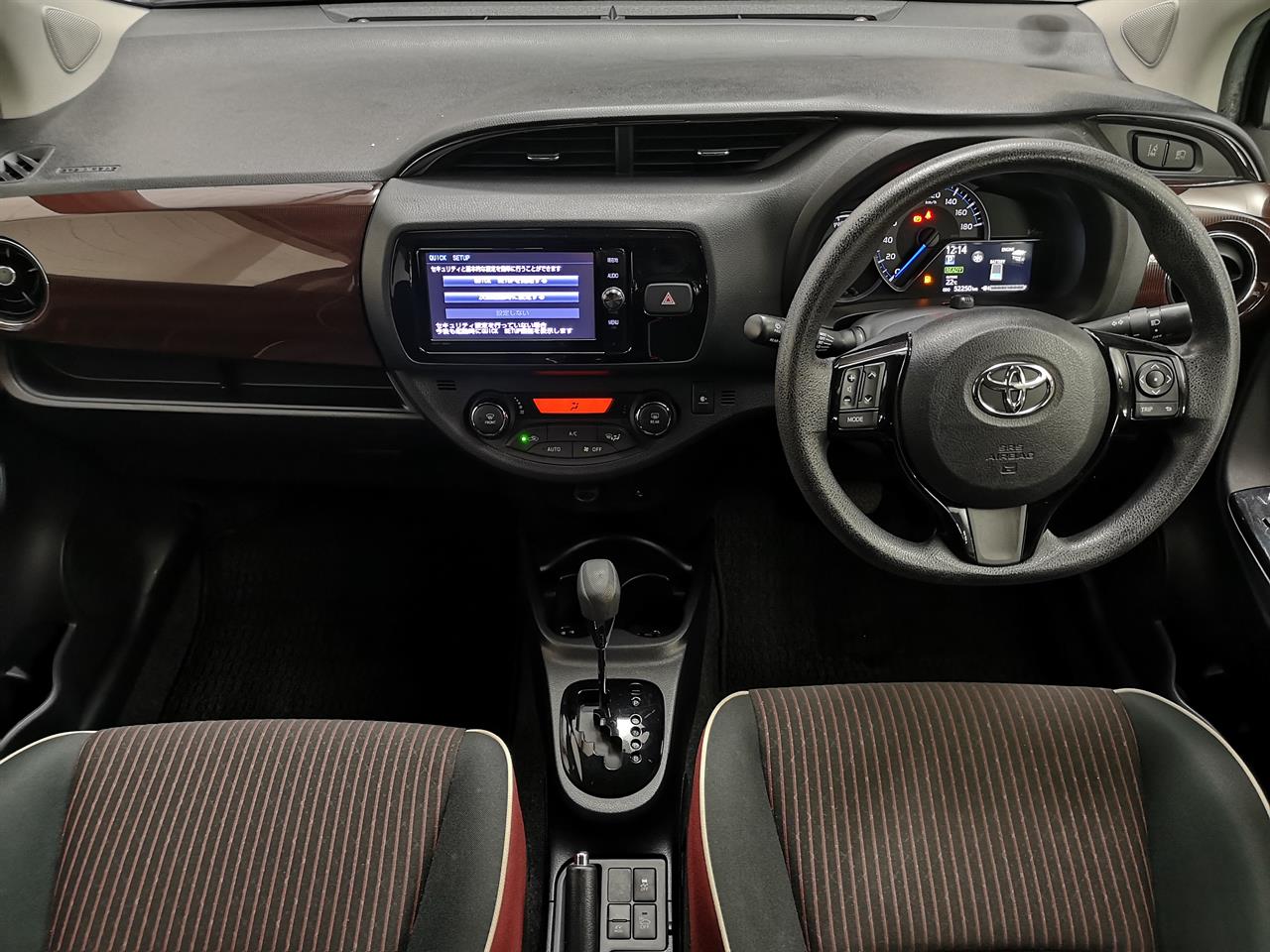 2017 Toyota Vitz