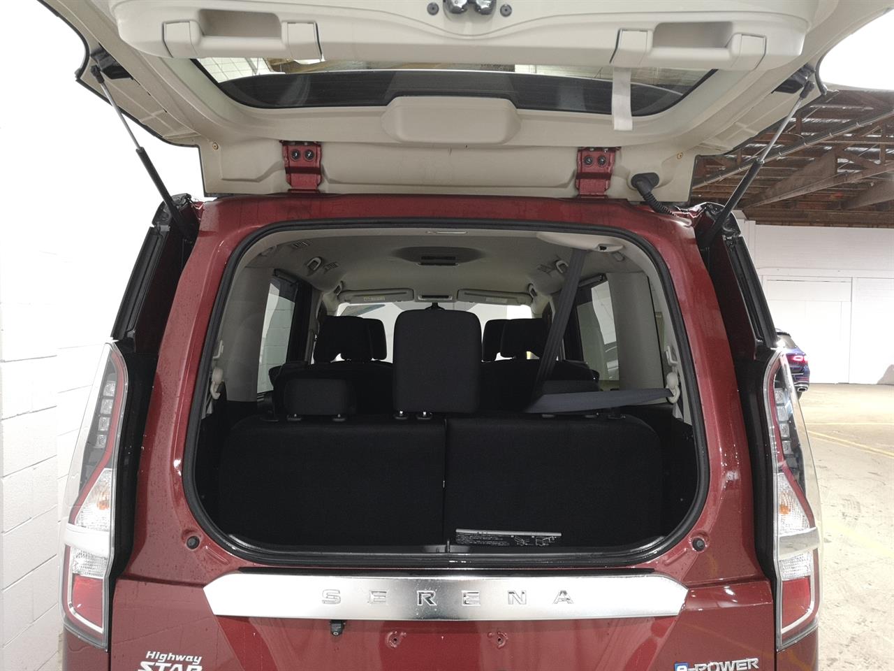 2020 Nissan Serena