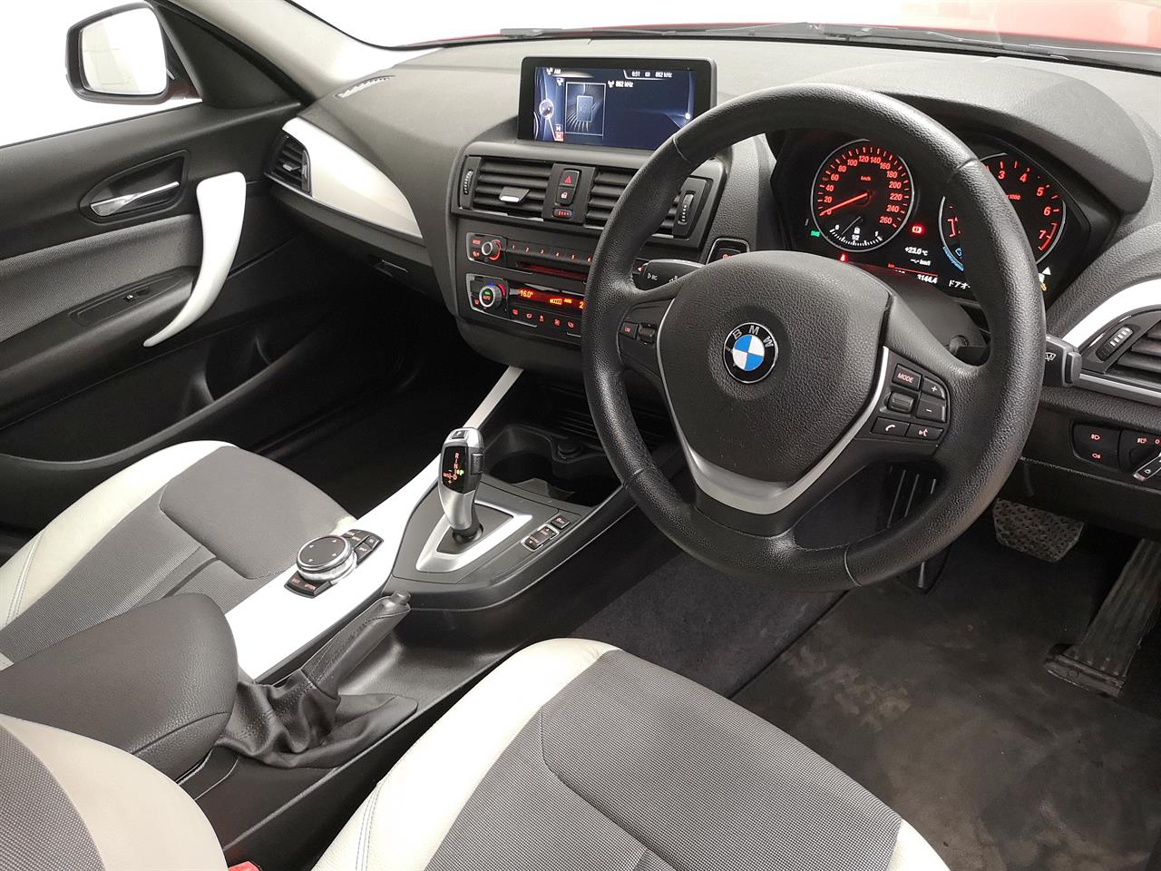 2015 BMW 116i