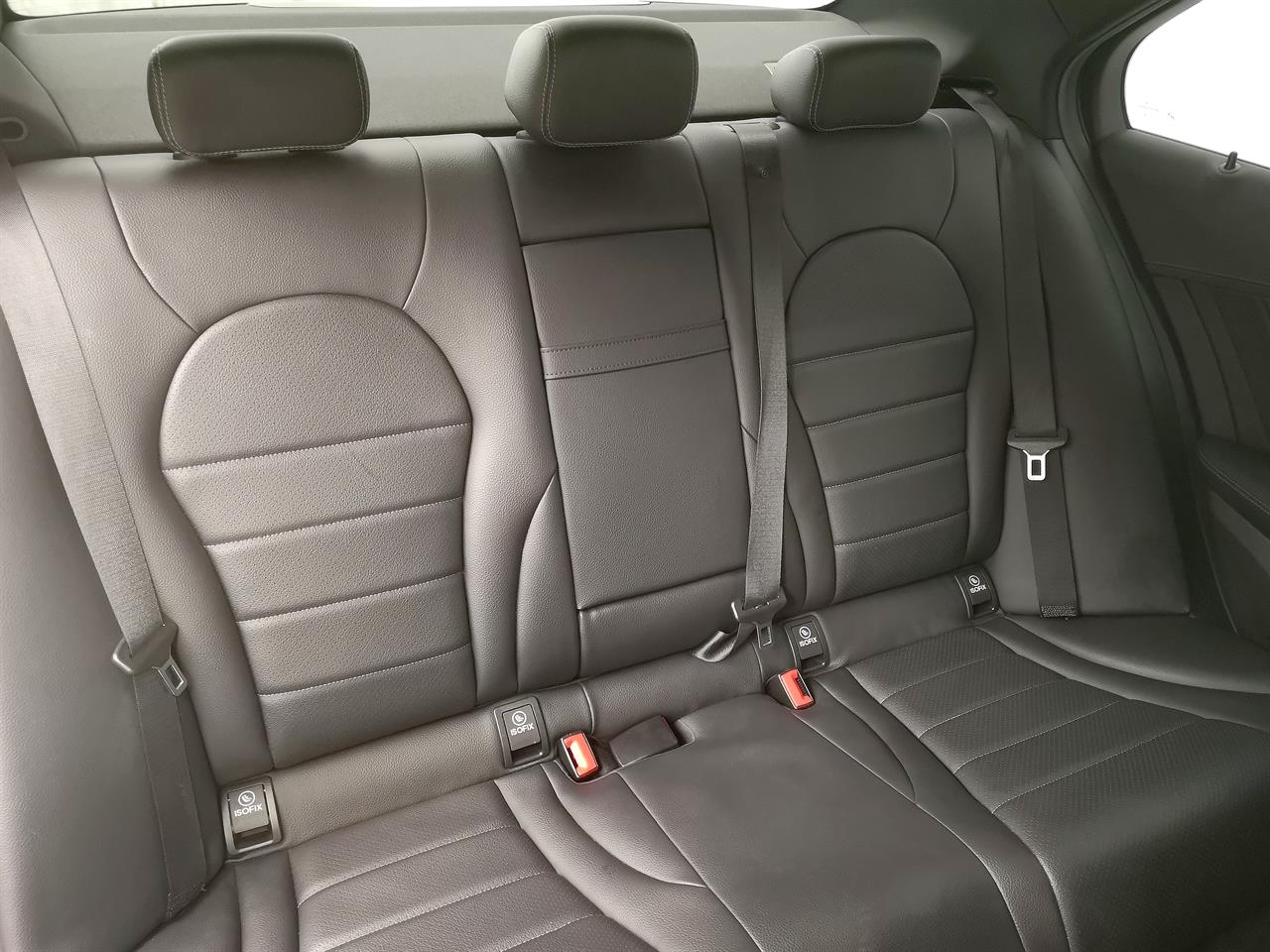 2015 Mercedes-Benz C 200