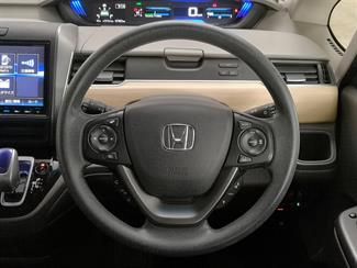 2017 Honda Freed - Thumbnail