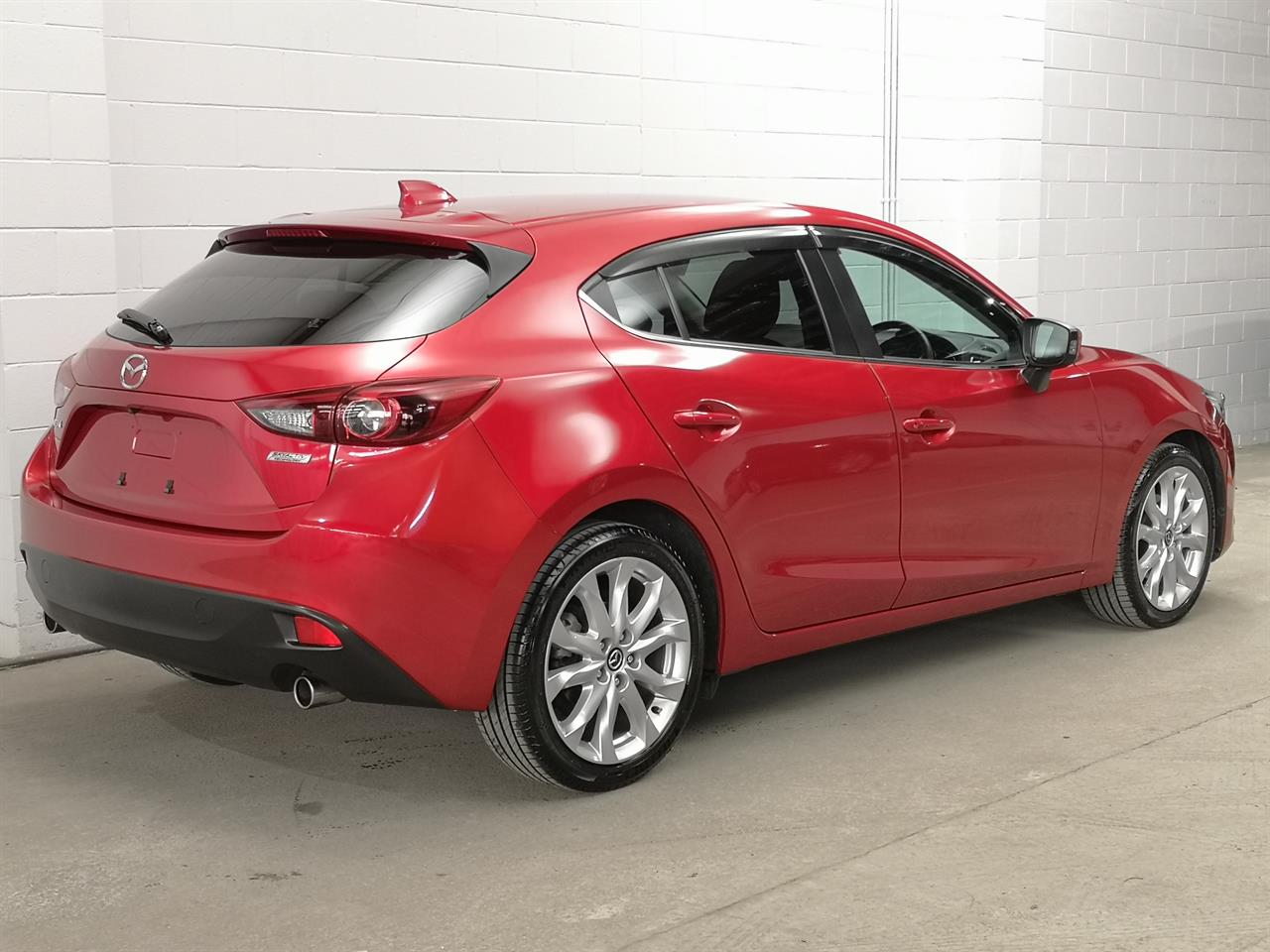 2015 Mazda Axela