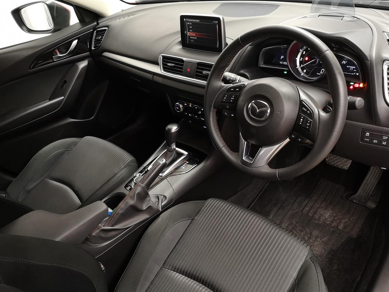 2015 Mazda Axela