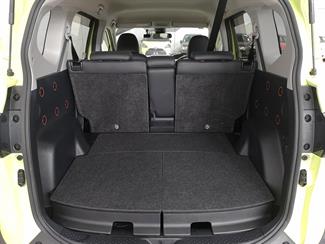 2020 Toyota Sienta - Thumbnail