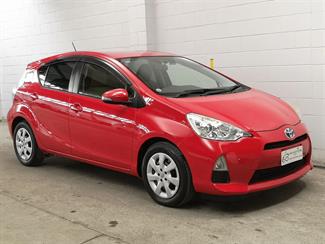 2013 Toyota Aqua - Thumbnail