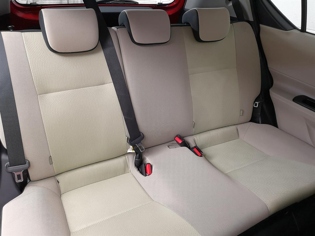 2013 Toyota Aqua