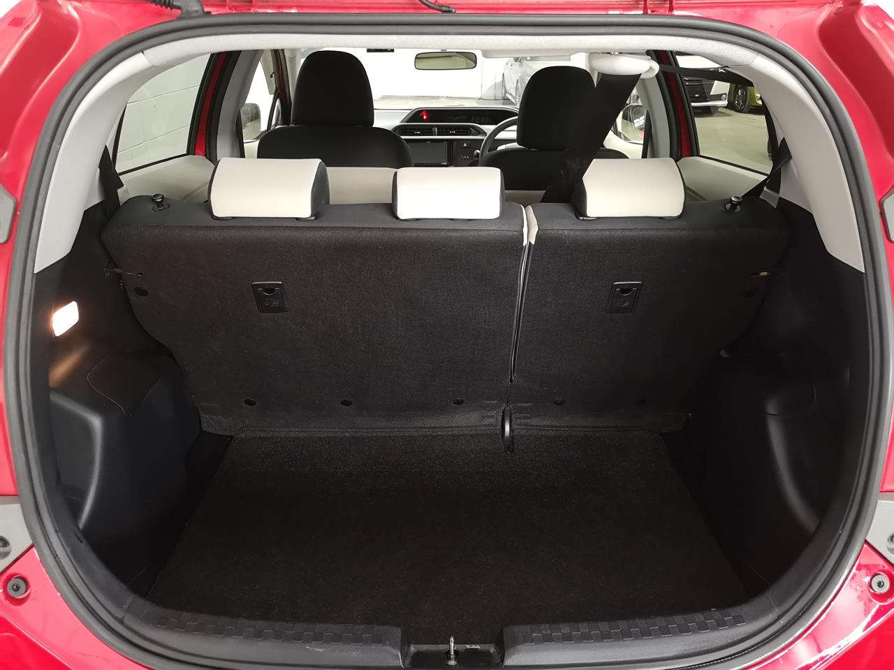 2013 Toyota Aqua