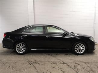 2014 Toyota Camry - Thumbnail