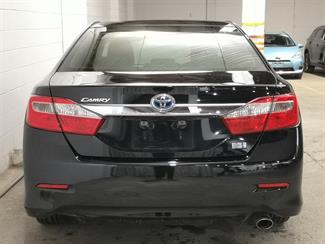 2014 Toyota Camry - Thumbnail