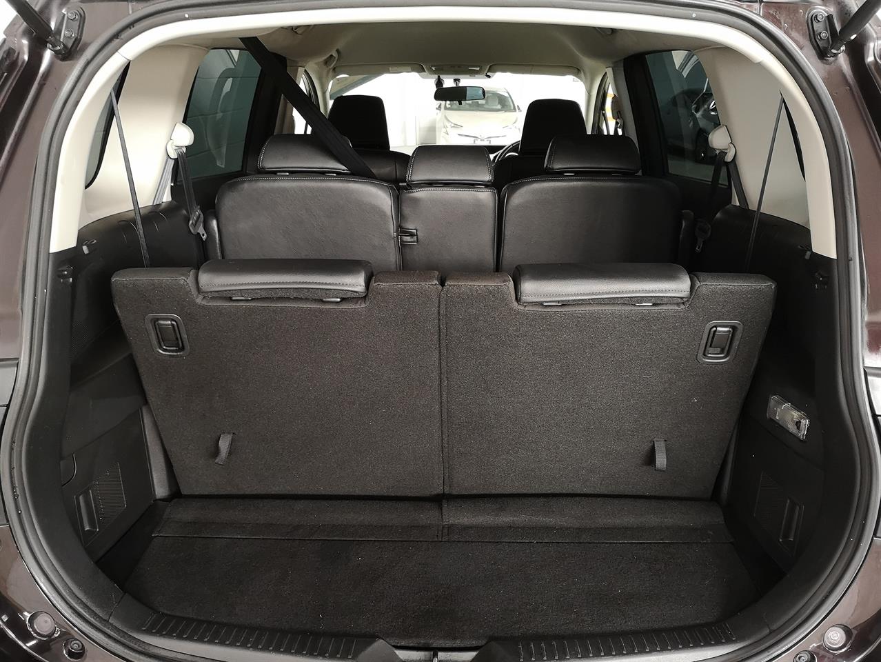 2013 Mazda Premacy