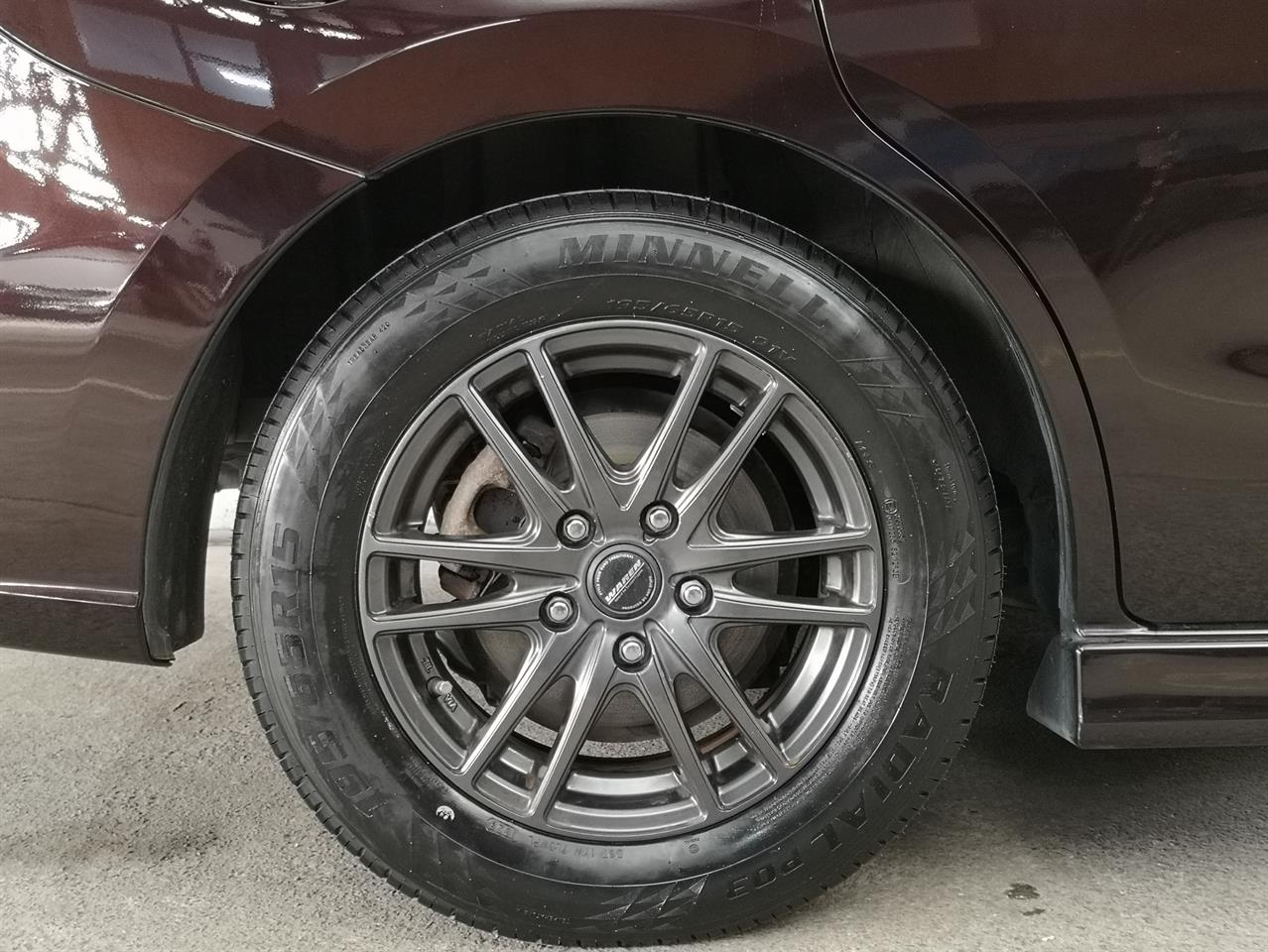 2013 Mazda Premacy