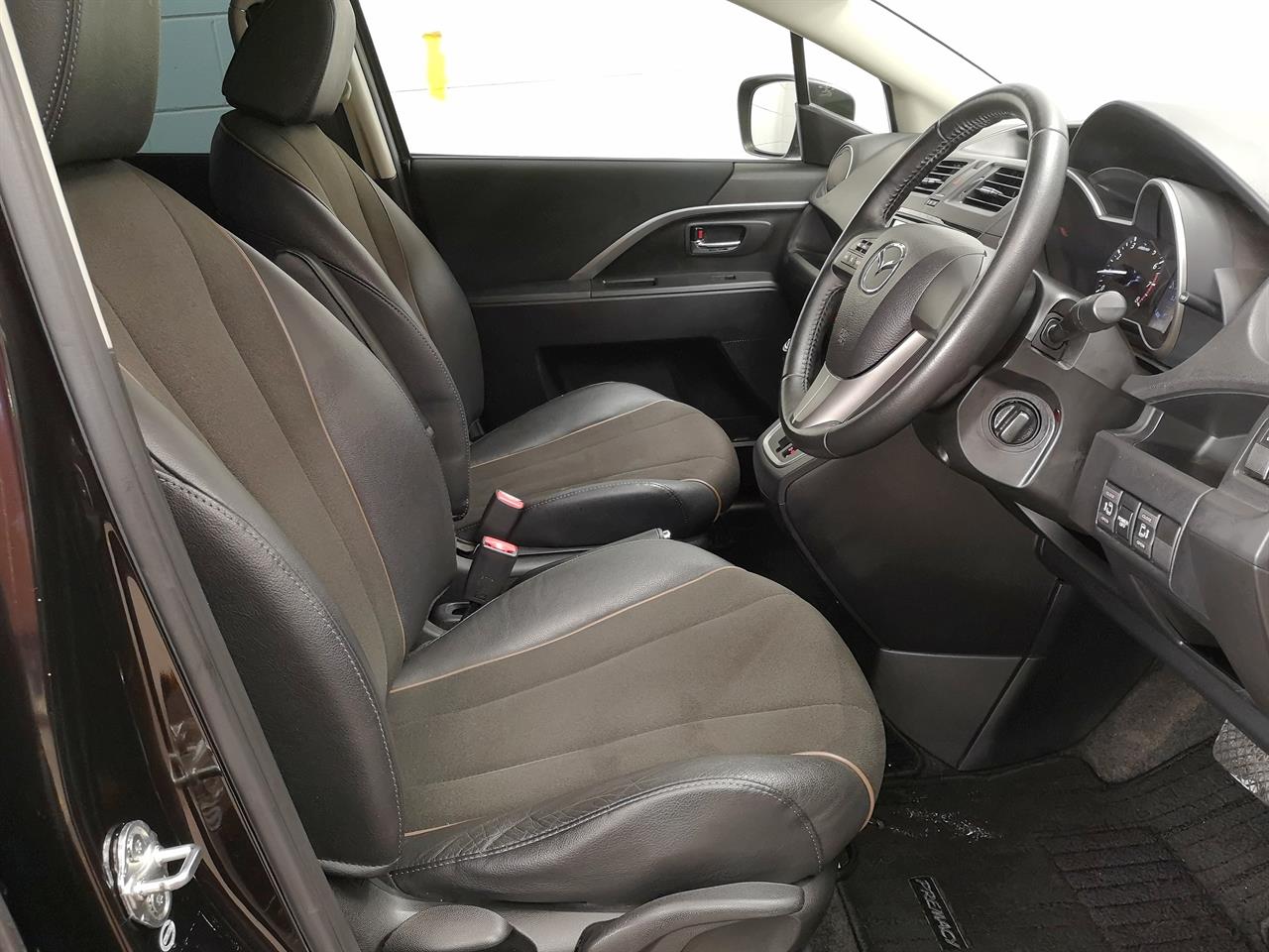 2013 Mazda Premacy