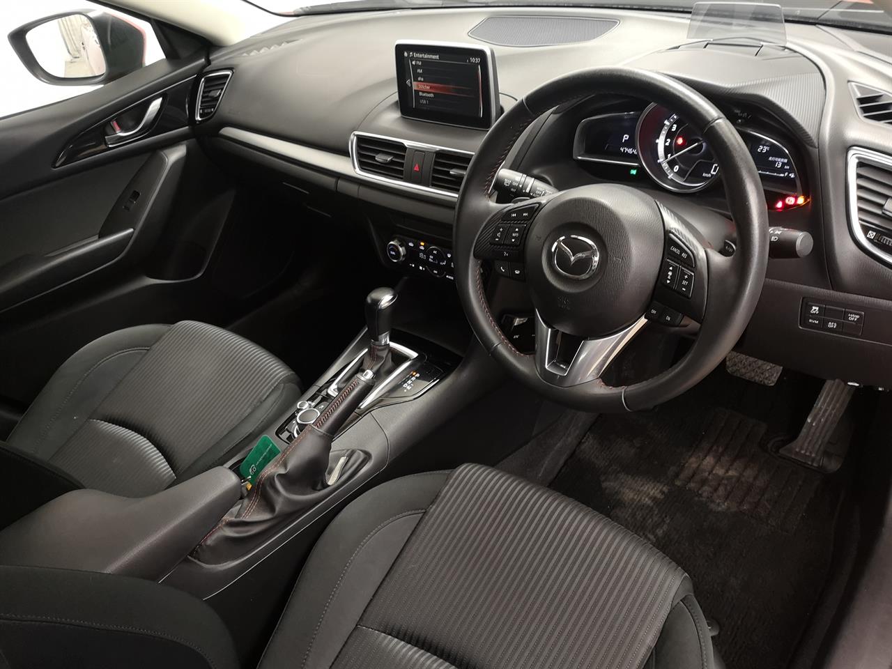 2014 Mazda Axela