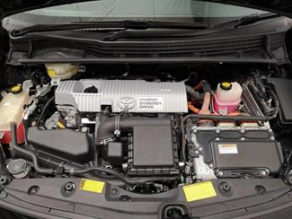 2013 Toyota Prius - Thumbnail