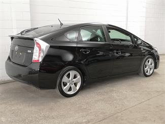 2013 Toyota Prius - Thumbnail